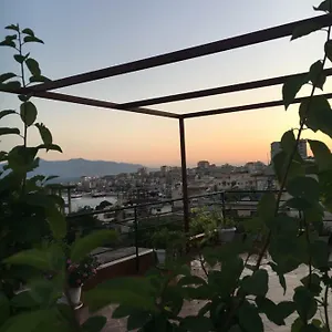 https://vila-gjoni.albaniahotels.org