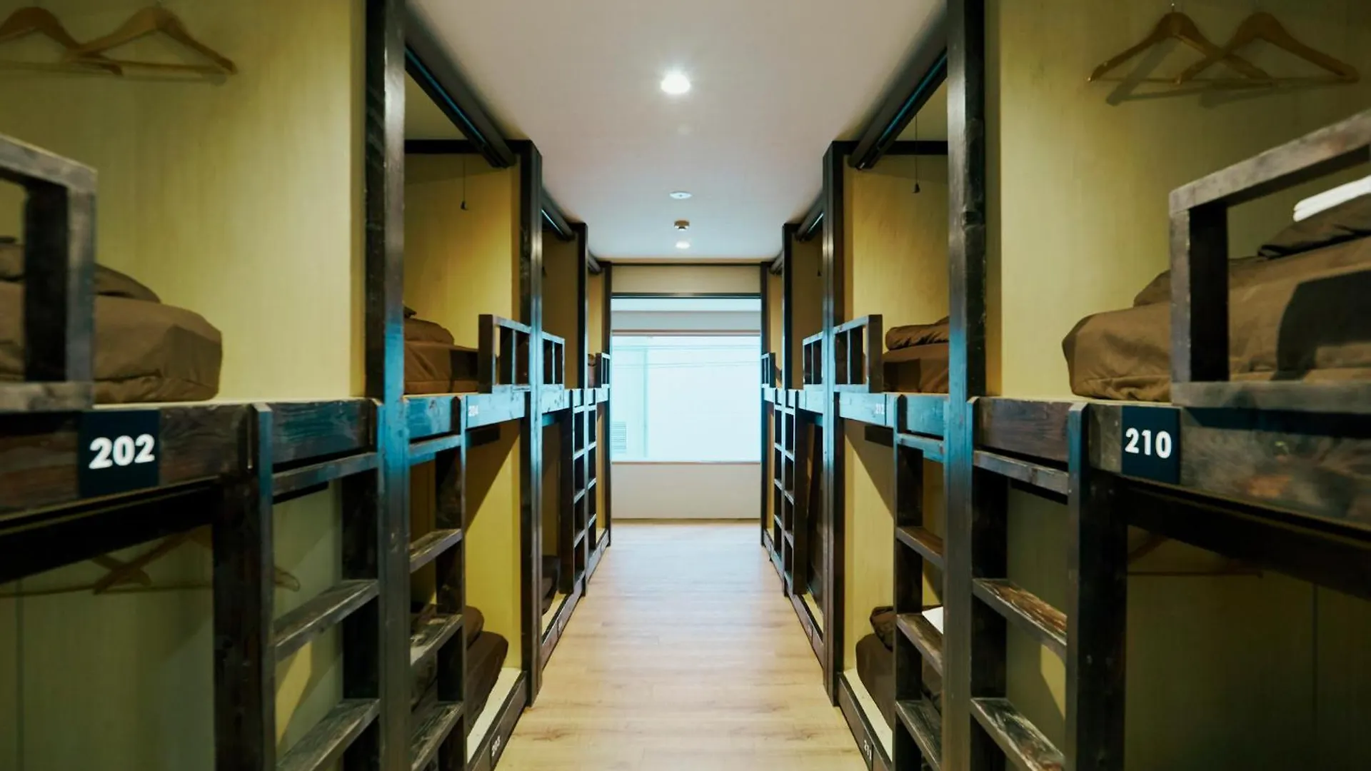 Akasaka Guesthouse Hive Tokyo Hostel